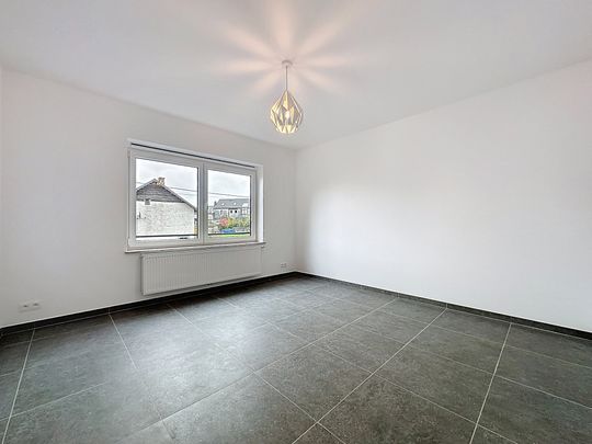 Huis met twee slaapkamers in Ouffet - Photo 1