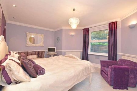 Kidbrooke Park Road, Blackheath, London, SE3 - Photo 5