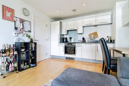 2 bedroom apartment to rent - Photo 4