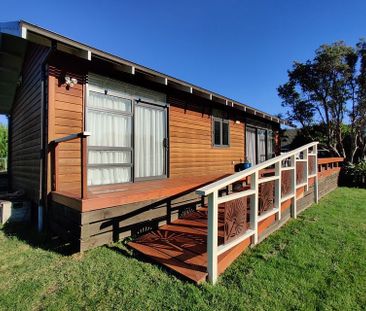Chic 1BR Beachside Retreat - Peka Peka - Photo 2