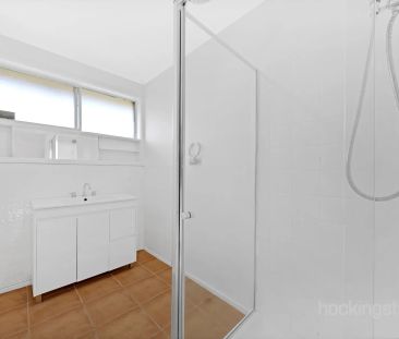 Affordable, spacious, Light filled family home in Epping - Photo 6