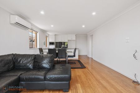 33 Gudamang Street, Ngunnawal ACT 2913 - House For Rent | Domain - Photo 5