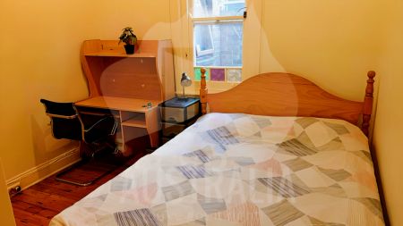 Couple room with own bathroom - Photo 4