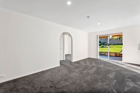 Thinking of selling? Contact our agent - Photo 2