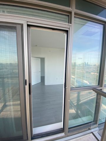 For Lease - 349 Rathburn Road Unit# 2305, Mississauga, Ontario - Photo 4