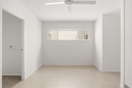 Relaxed Lifestyle Living in the Heart of Beerwah - Photo 3