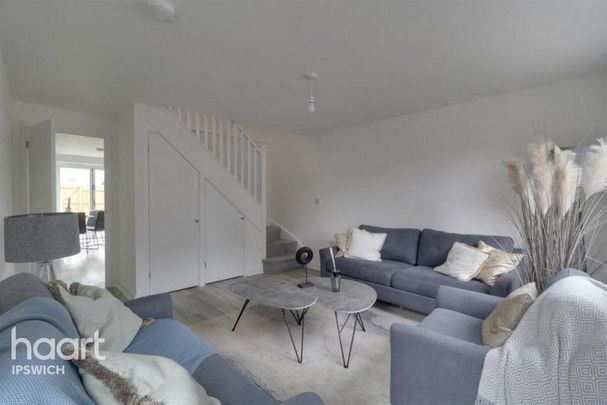 2 bedroom terraced house to rent - Photo 1