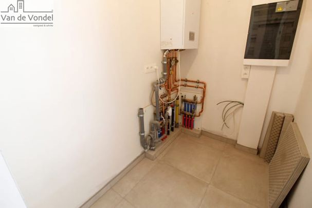 Appartement te huur - Photo 1