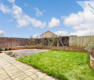 3 bedroom terraced house to rent - Photo 2