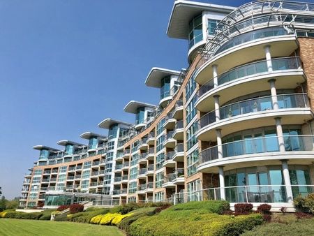 River Crescent, Nottingham, NG2 - Photo 5