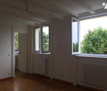 Appartement de Type 4 au 1er étage - Photo 4