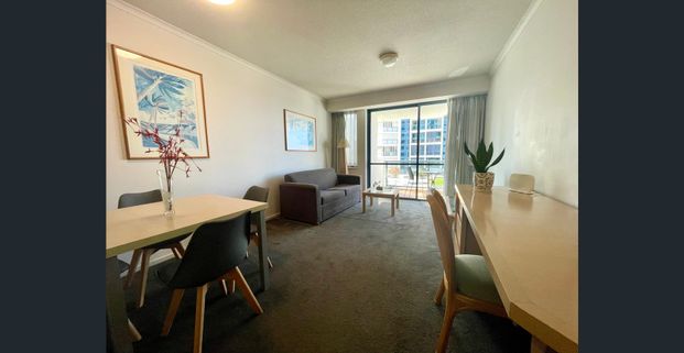 Furnished Riverside. - Photo 1