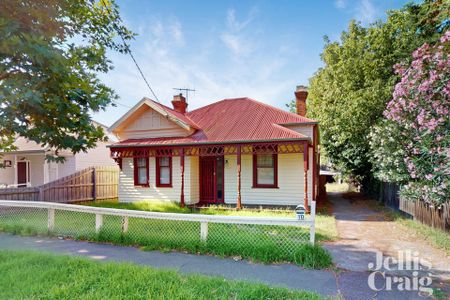 10 Davey Avenue, Oakleigh - Photo 2