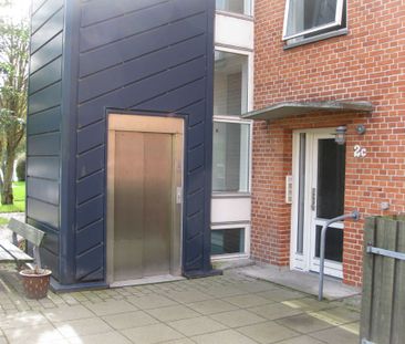 2 værelses – R. Hougårds Vej 2C, 1. tv – Randers SØ - Photo 2