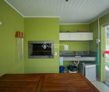 Apartamento com 2 quartos e 45m² para alugar em Mário Quintana, Por... - Photo 4