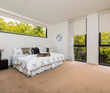 3 Bedroom Townhouse - Photo 4