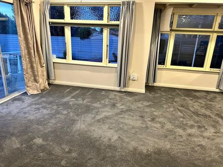 2 Bedroom 1 bathroom - Photo 4