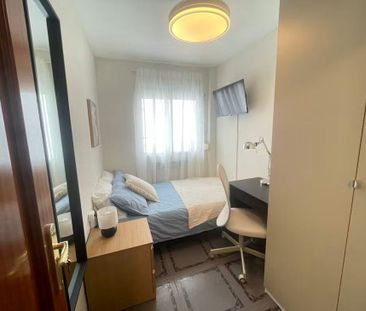 Calle Valdemoro, Getafe, Community of Madrid 28901 - Foto 5