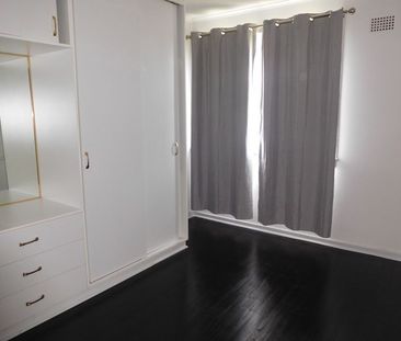Bus At Front Door - Photo 6