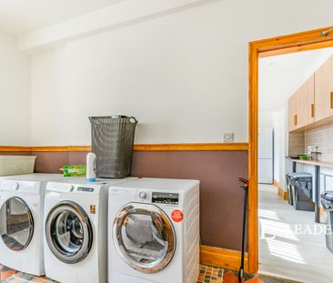 1 bedroom property to rent Walmersley Road, Bury, BL9 - Photo 6