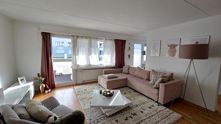 3½ Zimmer-Wohnung in Jona (SG), möbliert, auf Zeit - Photo 2