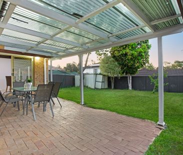 Three Bedroom Family Home - Photo 2