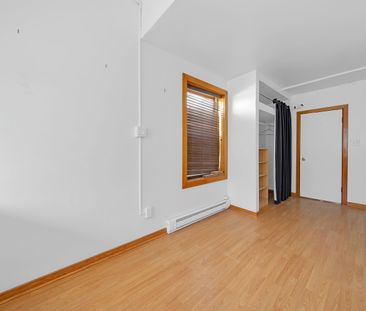 For Lease - 14 Bright Street Unit# Unit #1, Toronto, Ontario - Photo 5