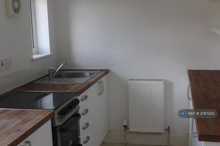 2 bedroom detached house to rent - Photo 4