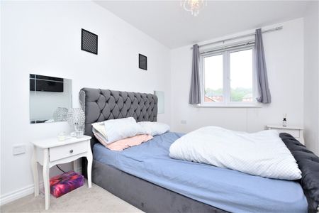 19, Rutland Court, Leeds, LS12 6BU - Photo 3