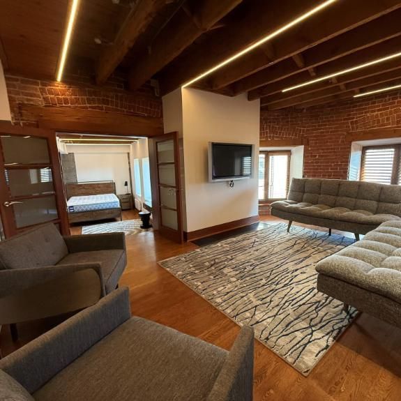 1 CH - 1 SDB - Montréal - $1,995 /mo - Photo 1