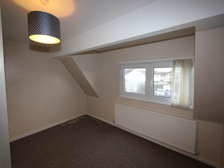 3 bedroom detached house to rent - Photo 4