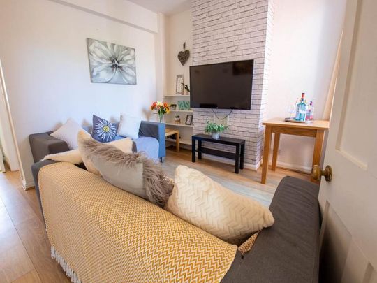 3 bedroom house to rent - Photo 1