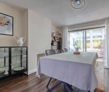 3 Bedroom Semi Detached House To Rent - Photo 4