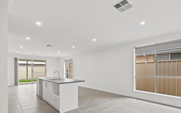 Glengowrie - Photo 1