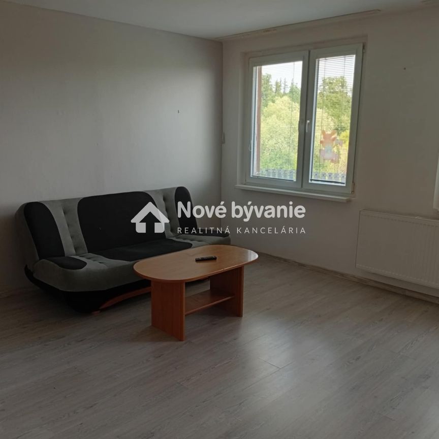 Hľadáme byt na prenájom vo Vranove nad Topľou – Fotografia 1