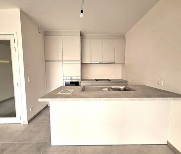 Makkelijk bereikbaar appartement met 2 slaapkamers vlakbij het centrum - Foto 1