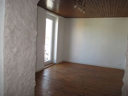 Location Appartement 3 pièces 66m² - Photo 3