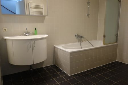 Bas Paauwestraat 92 - Foto 3