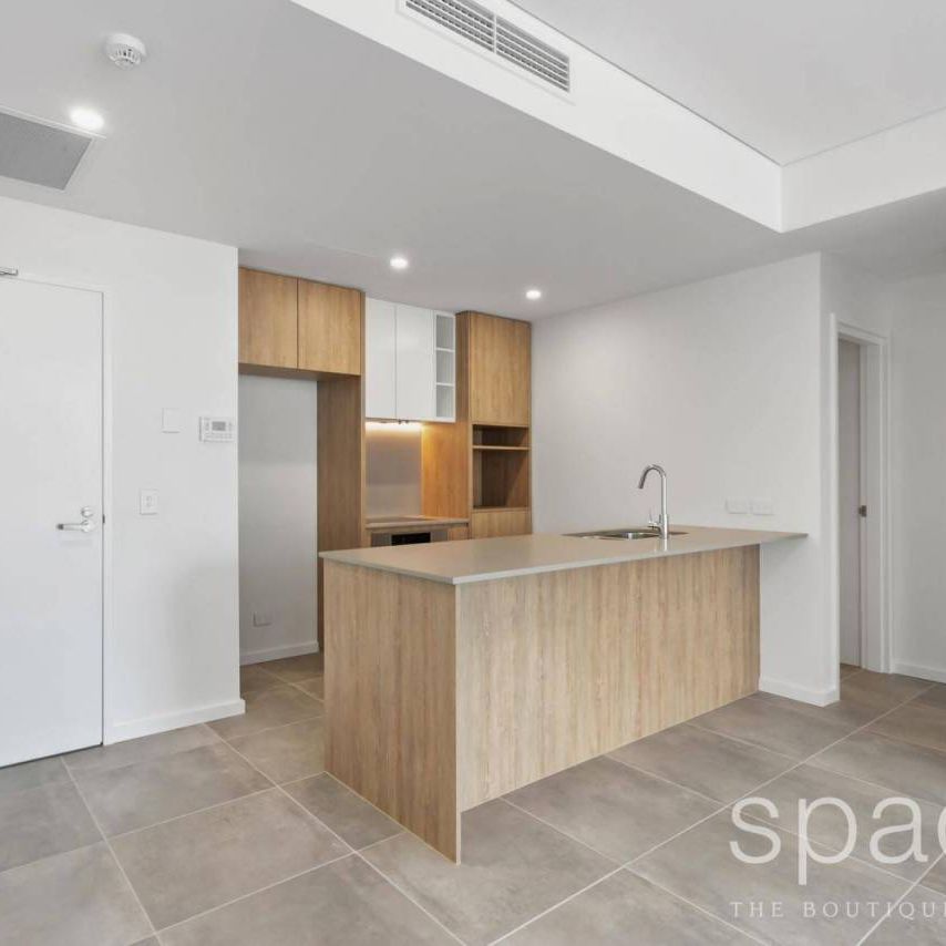 Brand New sleek apartment - Photo 1