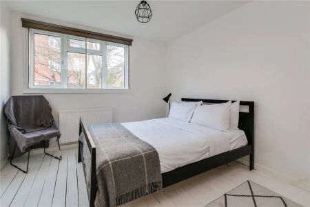 3 bedroom maisonette in Islington - Photo 4