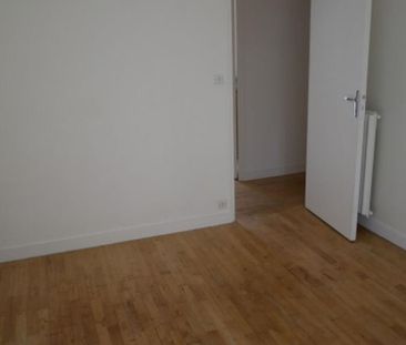 Location Appartement 3 pièce(s) de 63.88 m2 - Photo 4