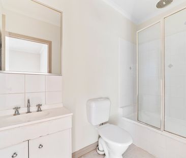 3/305 High Street, Thomastown VIC 3074 - Photo 3