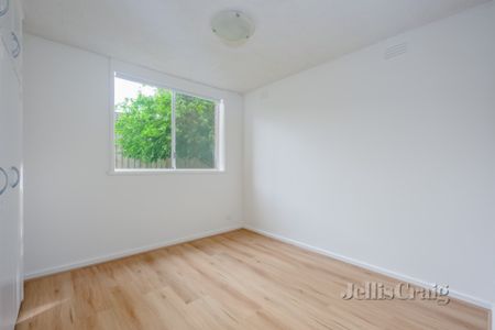 2/15 McKinley Ave, Malvern - Photo 5