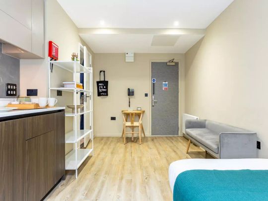 Awesome Studio - Photo 1