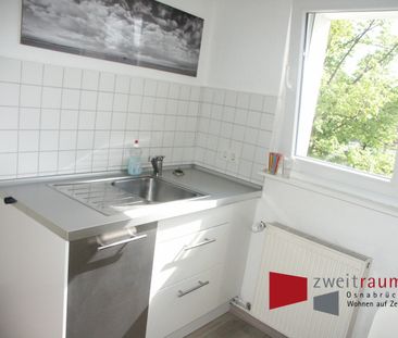 Wüste, modern möblierte Dachgeschosswohnung, fußnah zur City gelegen. - Photo 6