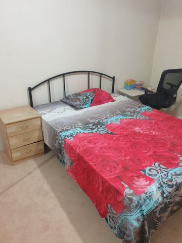 Wentworthville - Photo 4