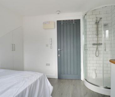 Studio to rent - Photo 3