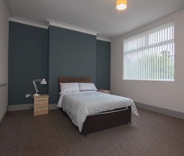 1 bedroom in a house share to rent - Photo 6