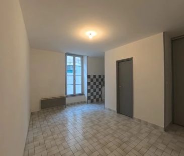 Location Appartement 1 pièce 18m² POITIERS 86000 - Photo 5