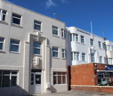 Clifton Drive, Squires Gate - Photo 5